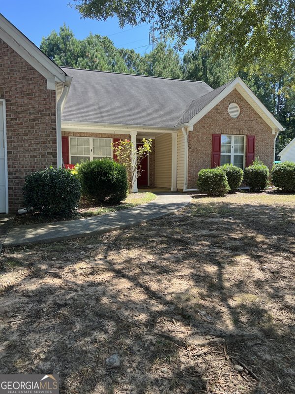 619 Landing Way, Loganville
