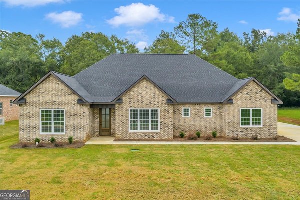 70 River Ridge Drive, Hawkinsville