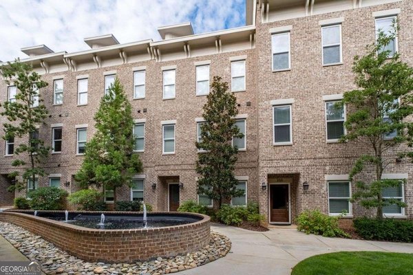 353 Brownstones Circle, Atlanta