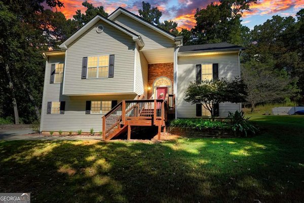 710 Bedford Trace, Canton