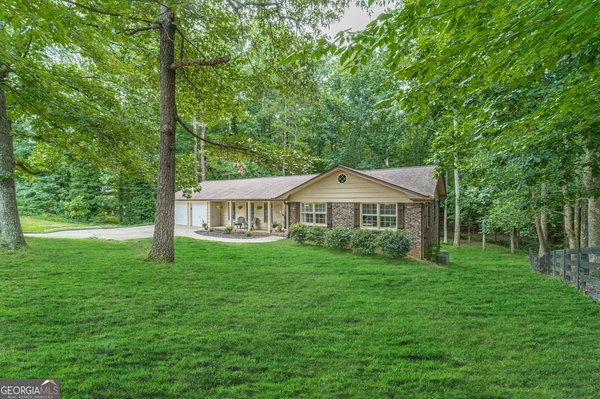 2446 THRASHER Road, Buford