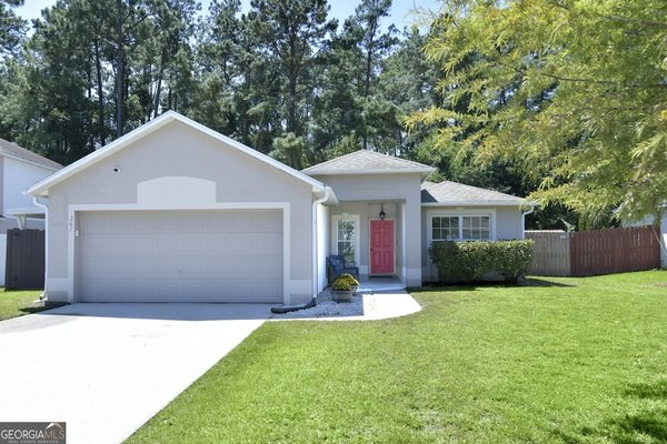 261 Pine Bluff Drive, Kingsland