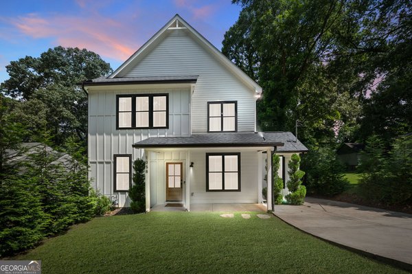 1058 Sanders Avenue, Atlanta