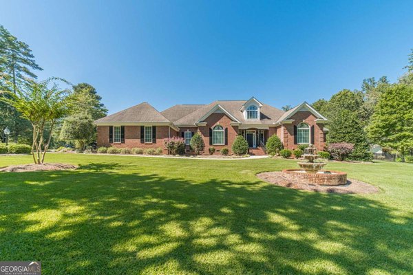 1600 Beagle Run, Monroe