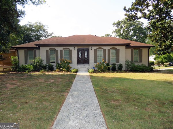 203 Angla Drive, Smyrna