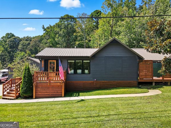 1104 Palm Street, Canton