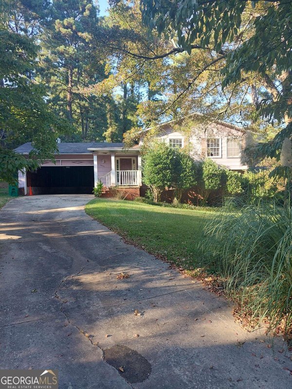3664 Broadview Court, Decatur