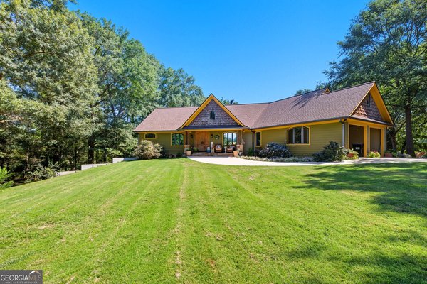 1320 Burroughs Road, Lavonia