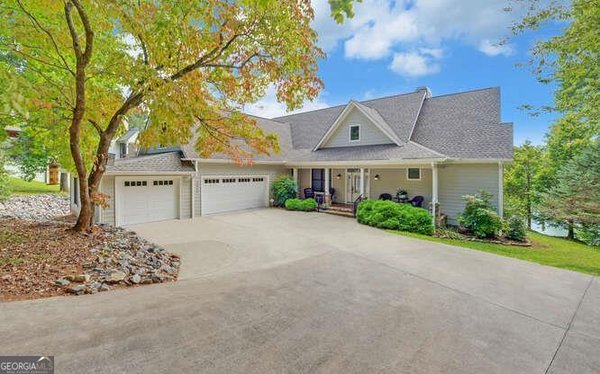 2327 Ridgecrest Circle, Hiawassee