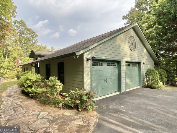 700 Prime Hill Drive, Clayton