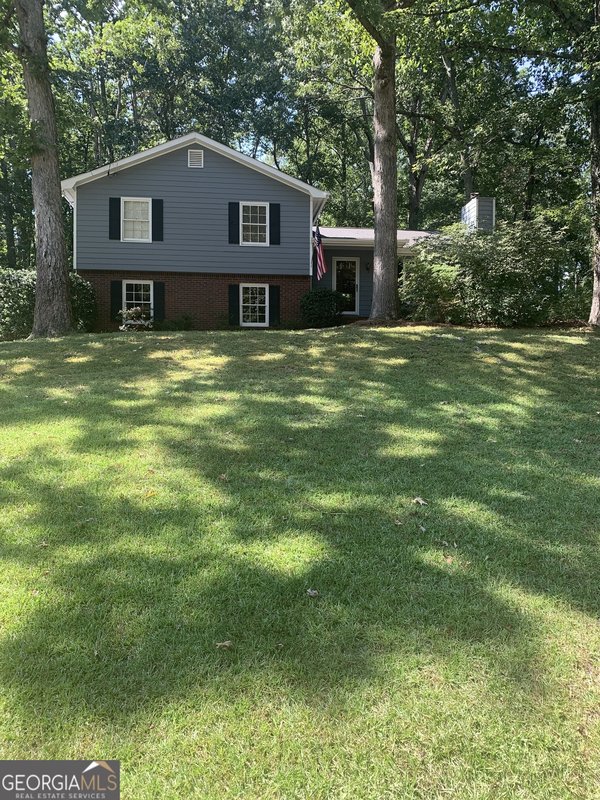 2210 GRAYFIELD Drive, Grayson