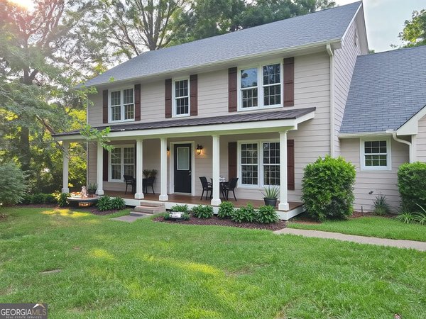 4415 Indian Trace Drive, Alpharetta