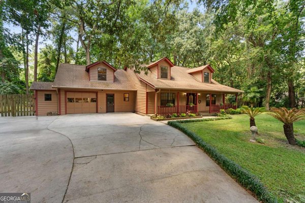 9 Coquena Circle, Savannah