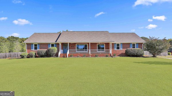 100 Cherokee Place, Fayetteville