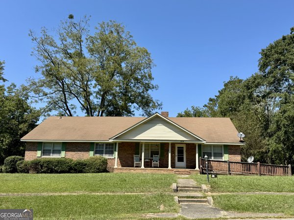 324 Rhodes Street, Union Point