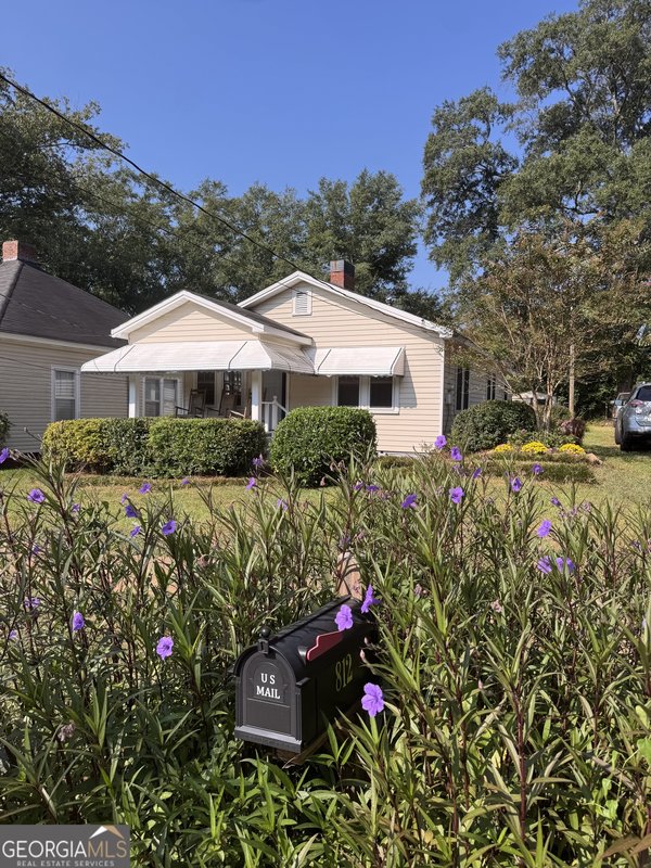 812 Elm Street, Lagrange