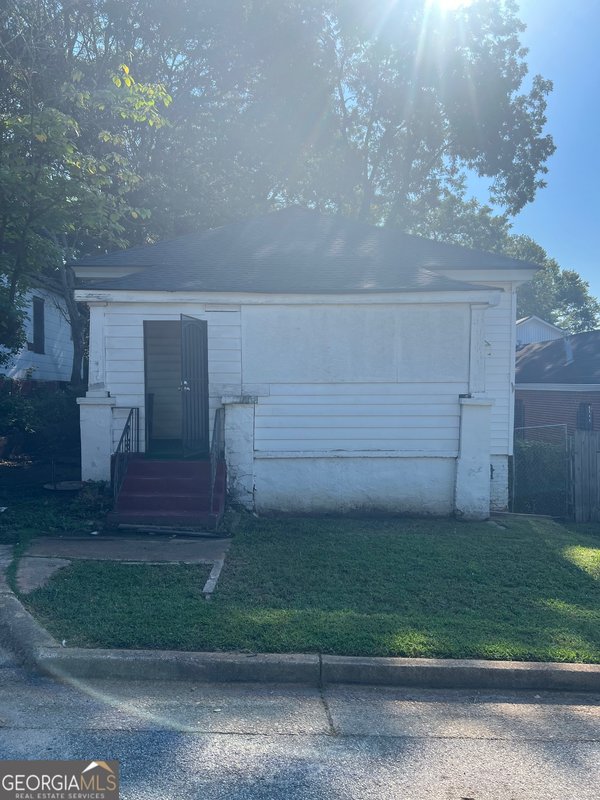 1052 Fern Avenue, Atlanta