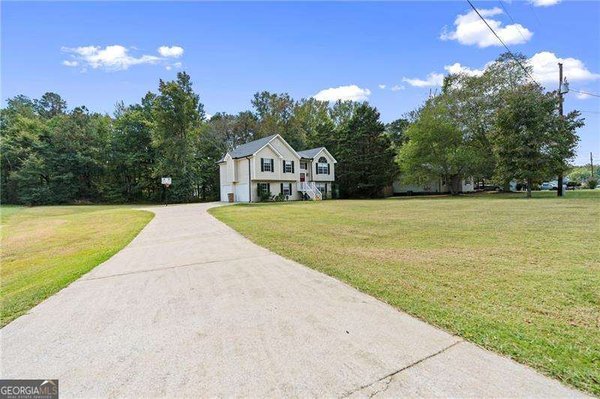 30 Saddle Lane, Cartersville