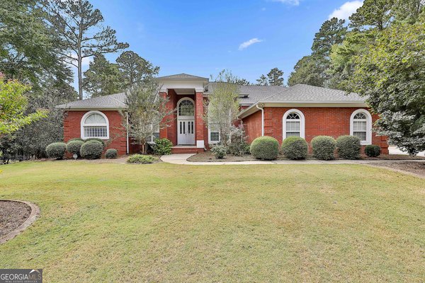 385 Windermere Circle, Newnan