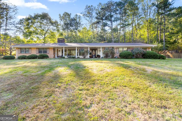 1208 Johnson Road, Chickamauga