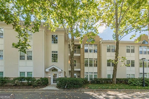 240 Renaissance Parkway, Atlanta