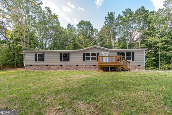 94 King Arthur Court, Dahlonega