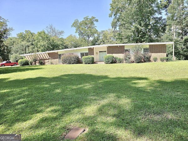 437 Orchard Lane, Sandersville