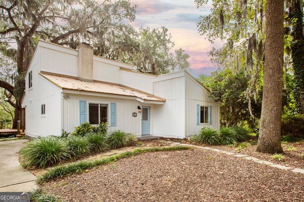 241 Satilla Drive, Brunswick