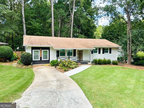 811 Cinderella Way, Decatur