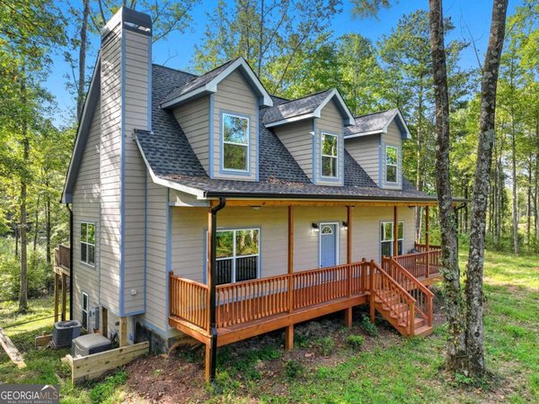 235 Oak Park Drive, Talking Rock