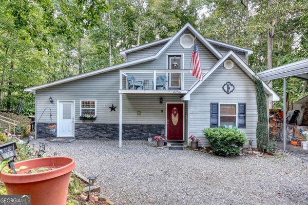 8296 True Love Mountain Road, Young Harris