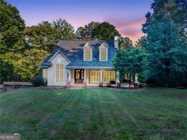 135 OAKLAND Court, Tallapoosa