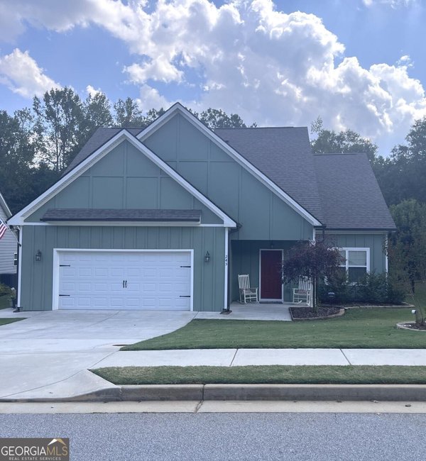 245 Southridge, Senoia
