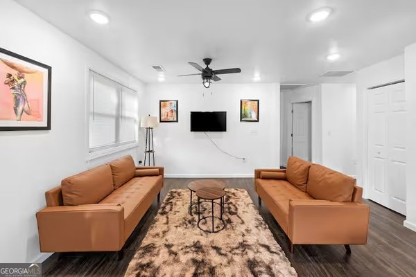 2533 Godfrey Drive, Atlanta