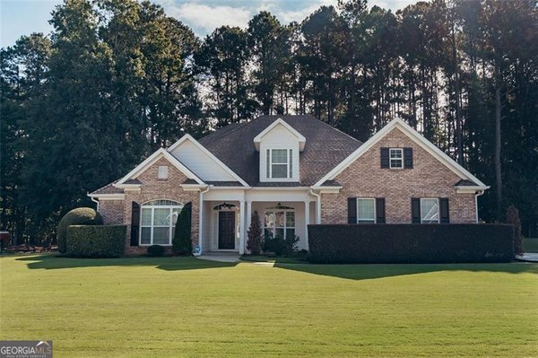 175 KEATON Drive, Fayetteville