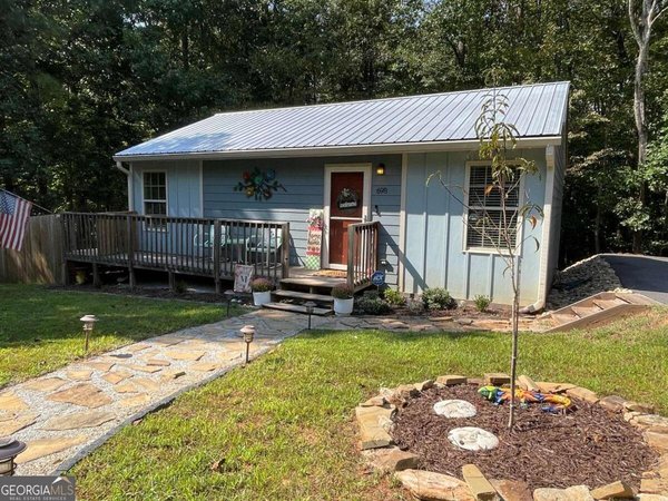 698 Ivy Creek Drive, Nicholson