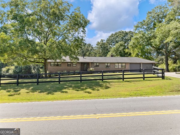 3125 Bart Johnson Road, Buford