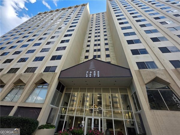 2479 Peachtree Road, Atlanta