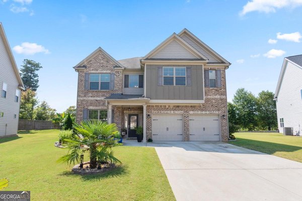 1722 Weatherbrook Circle, Lawrenceville