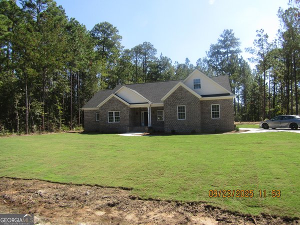 214 Surrey Lane, Statesboro
