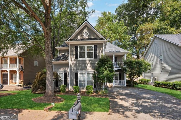 1229 Crescentwood Lane, Decatur