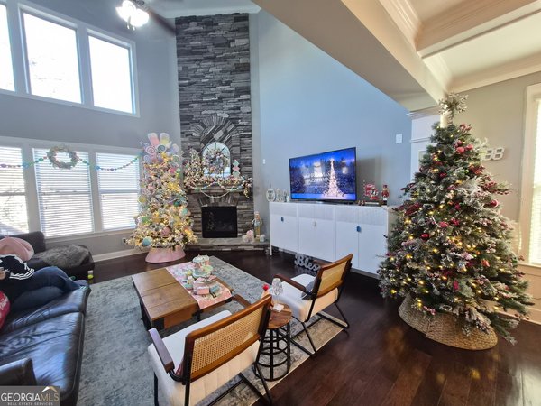 4071 Woodward Walk Lane, Suwanee