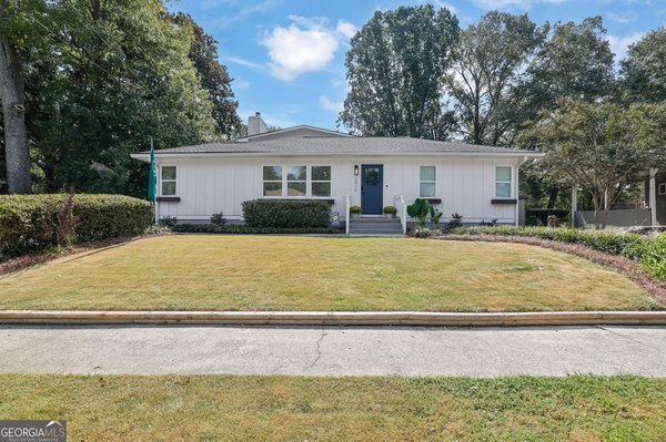 2510 Glendale Circle, Smyrna