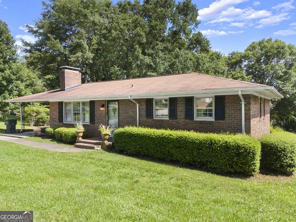 296 Grand Avenue, Cornelia