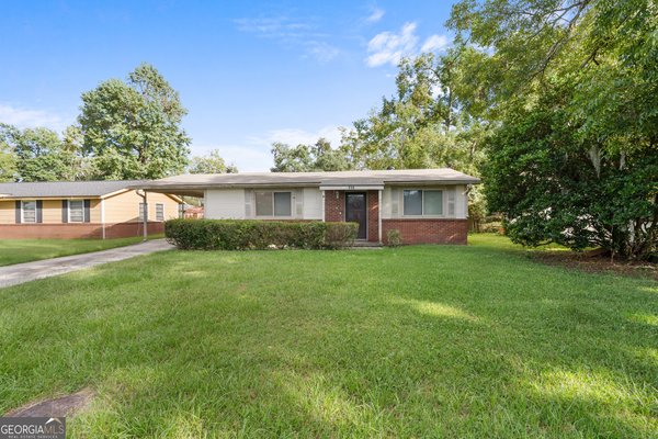 230 Byck Avenue, Garden City