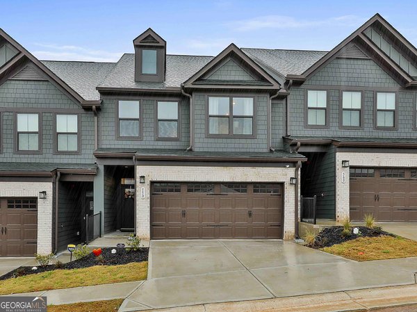 550 Thatch Terrace, Fayetteville