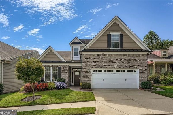 313 DERRYMORE Drive, Woodstock