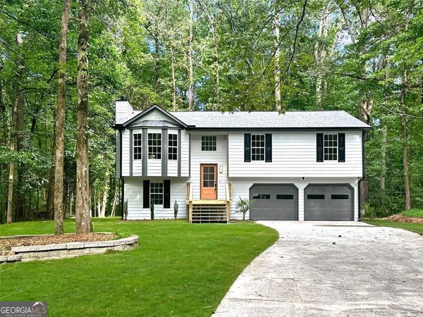 2555 Rexs Place, Buford