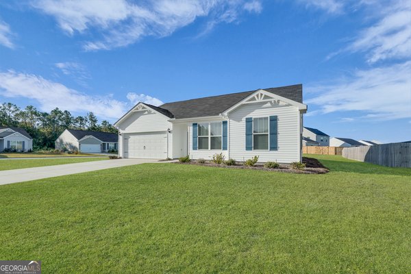 112 Wisteria Lane, Guyton