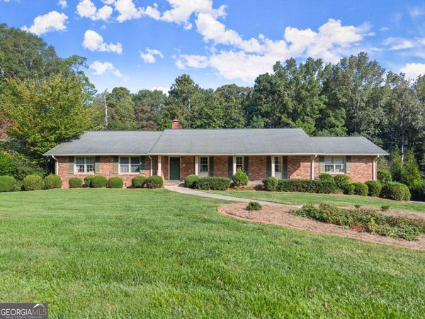 1352 Burns Drive, Gainesville